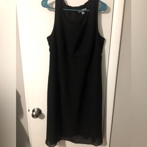 US 16 Lined Black Dress with Zippered Back Closure